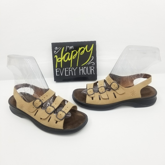 clarks springers boots